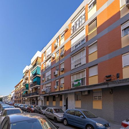 Charming 2 Bedroom Apartment At Triana Center By Oui Sevilla Bagian luar foto