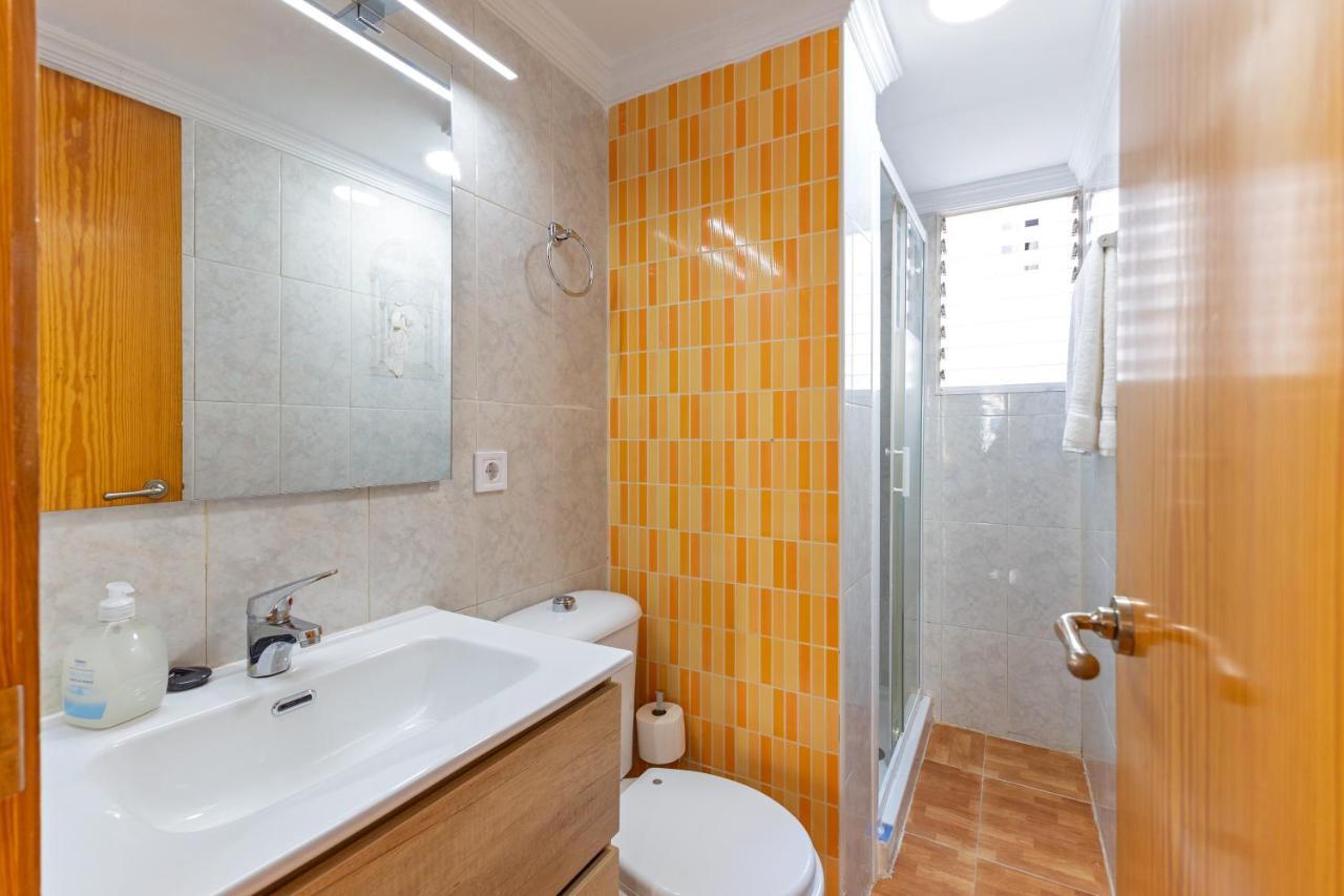 Charming 2 Bedroom Apartment At Triana Center By Oui Sevilla Bagian luar foto